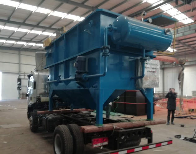 氣浮機成套設備廠家，山東氣浮機廠家樂中環(huán)保為您介紹氣浮機原理