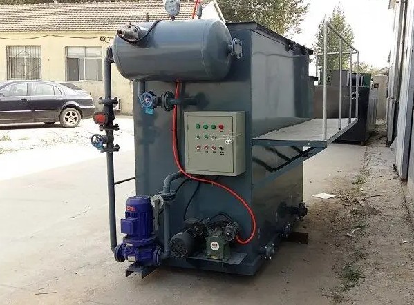 溶氣式氣浮機(jī)工作原理是什么樣的，我總結(jié)了三點(diǎn)，看看你知道不？02